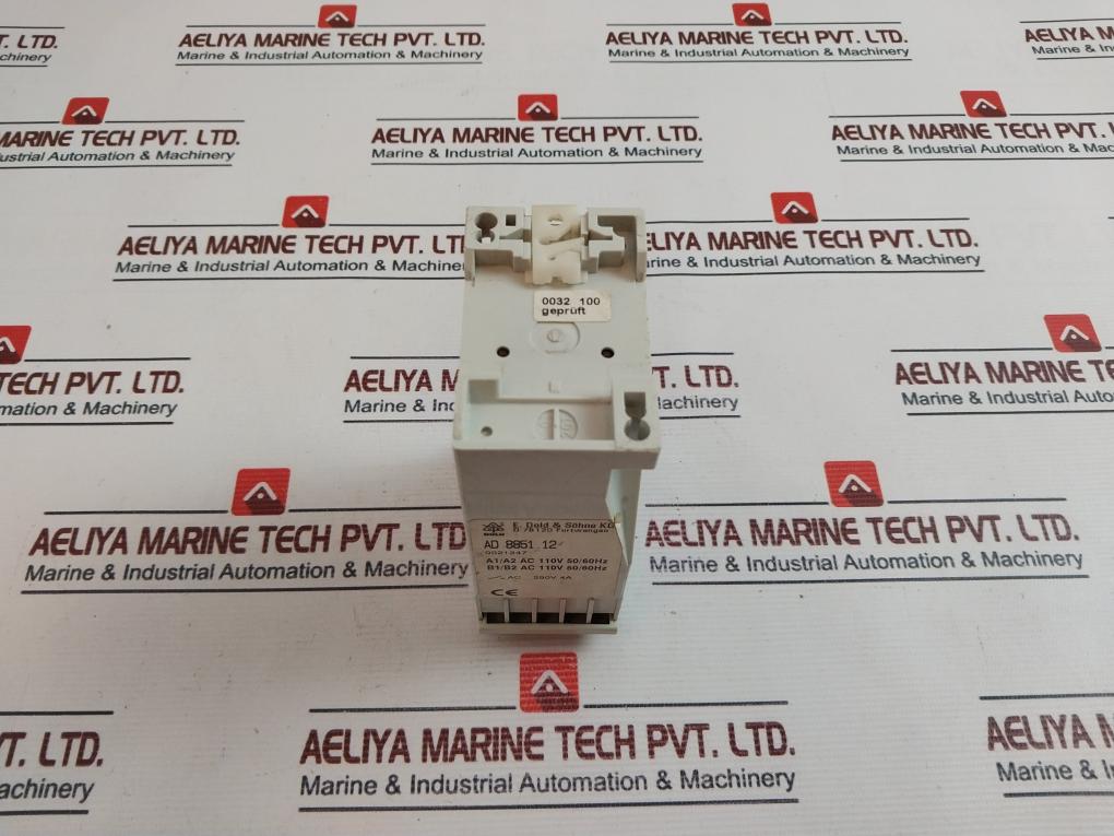E.Dold & Sohne Ad 8851.12 Latching Relay 110V 50/60Hz 4A