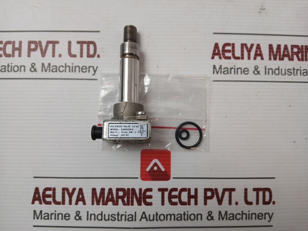 E24002W-k Janatics 3/2 Nc 10-bar Solenoid Valve