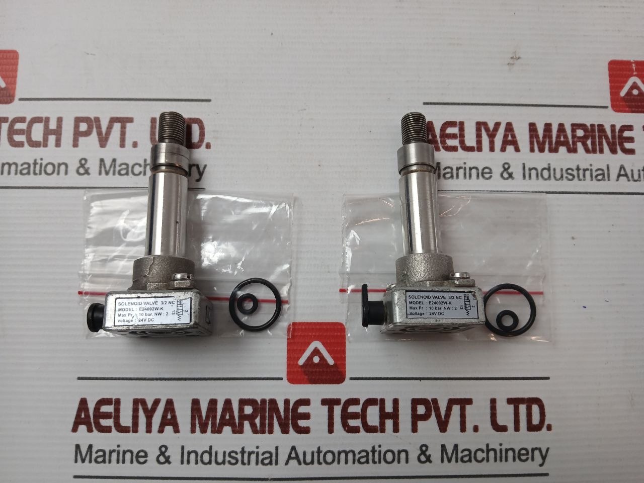 E24002W-k Janatics 3/2 Nc 10-bar Solenoid Valve