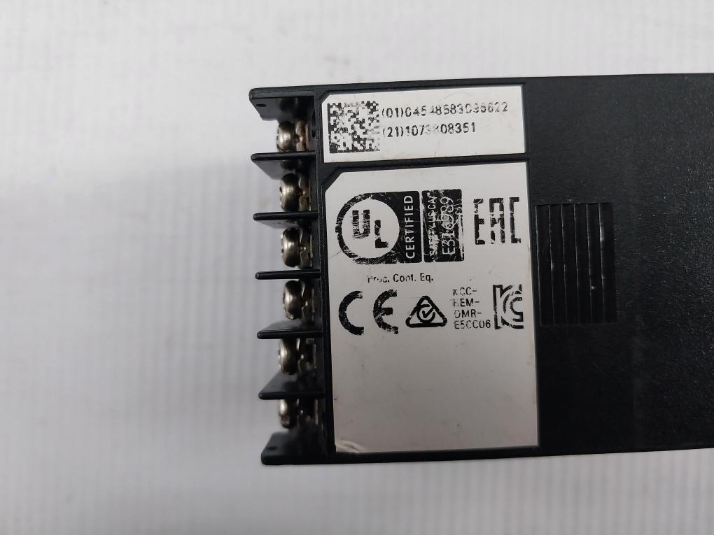 E5Cc-qx2Asm-800 Omron Temperature Controller 100 To 240Vac