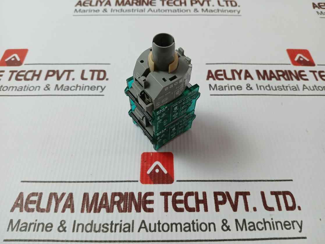 Eao 704.950.0 Lamp Block 600V,2.4 W,10A