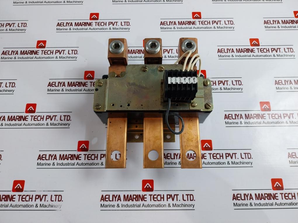 Eaton C31102-085-50 Current Transformer 300 5A 50-400Hz 600V, Sf520 4-500 Mcm