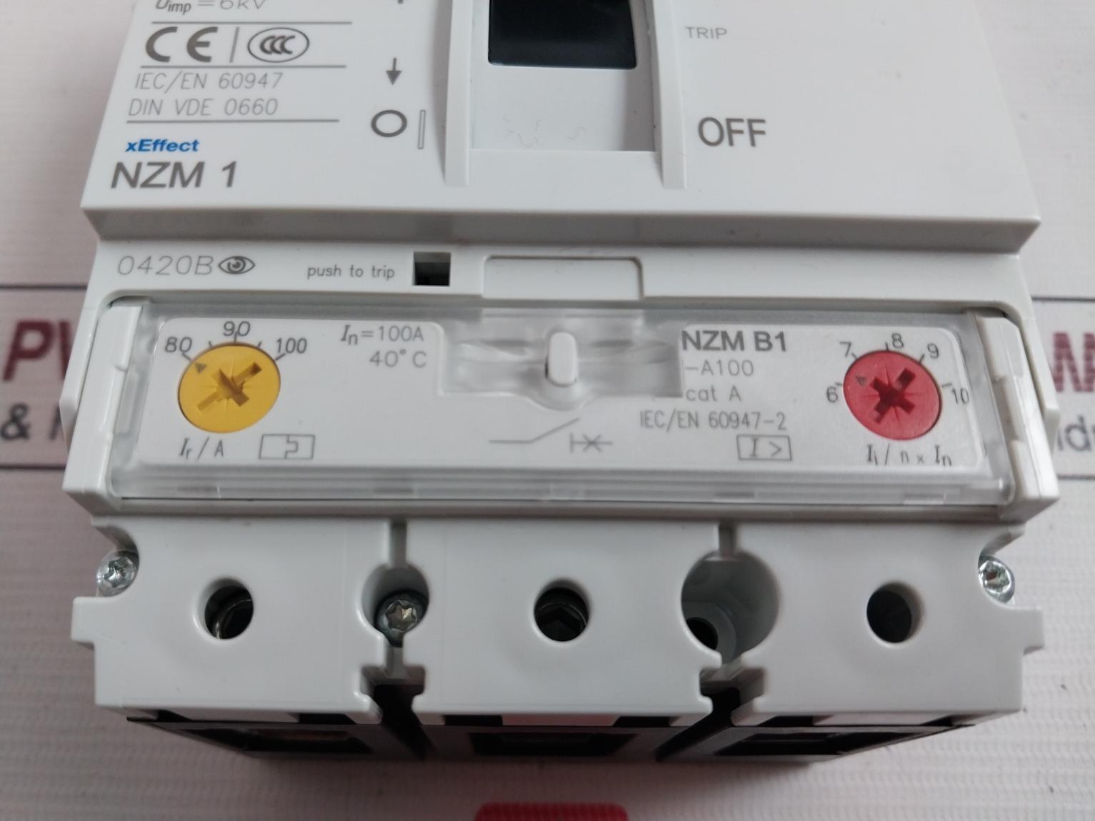 Eaton Nzmb1-a100 Moeller Series Molded Case Circuit Breaker 50/60Hz