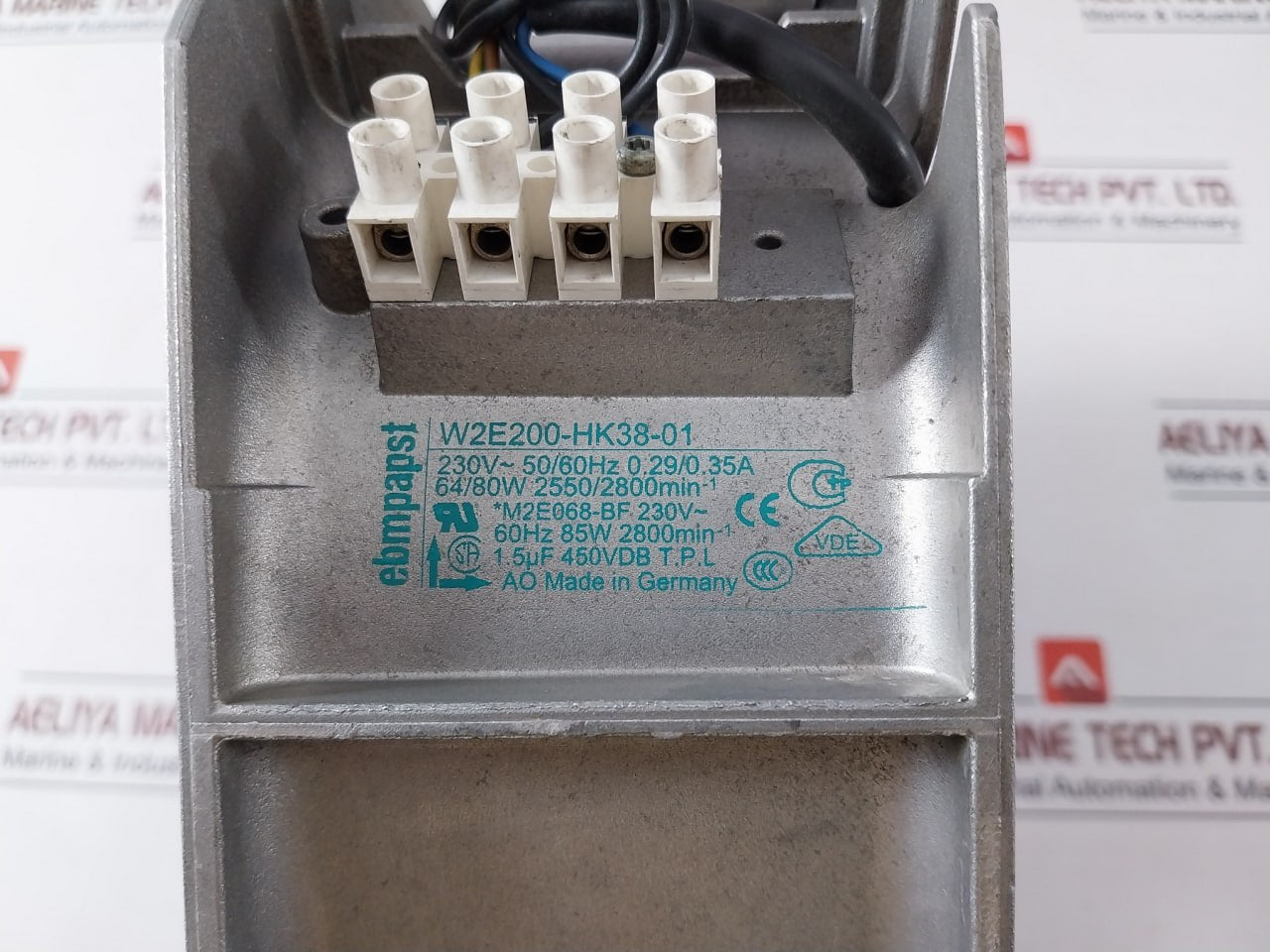 Ebmpapst W2E200-hk38-01 Axial Fan 230V 50/60Hz 0.29/0.35A 85W 2800Min-1, 1.5Uf