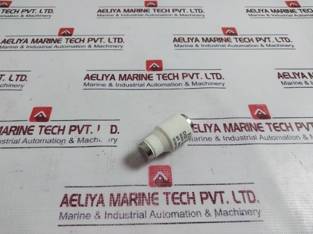 Eia Diii E33 Bottle Fuse E33 Thread Size 500vAc