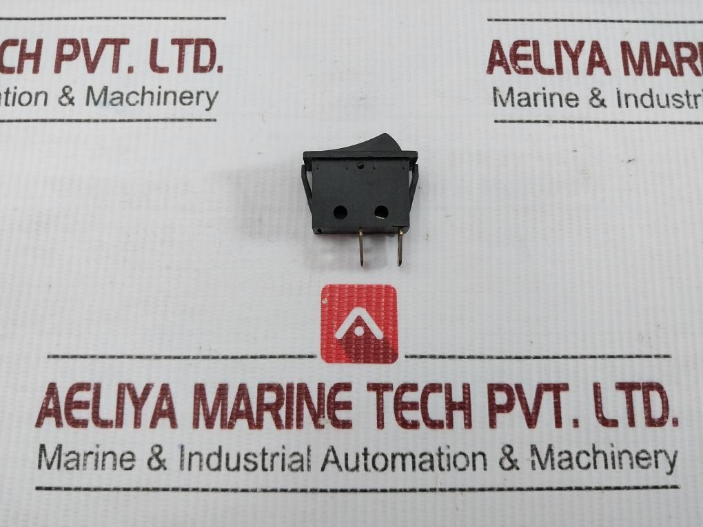 Lot Of 5X Ss-6-5 2-pin On-off Rocker Switch 6A 250V~ Elcom
