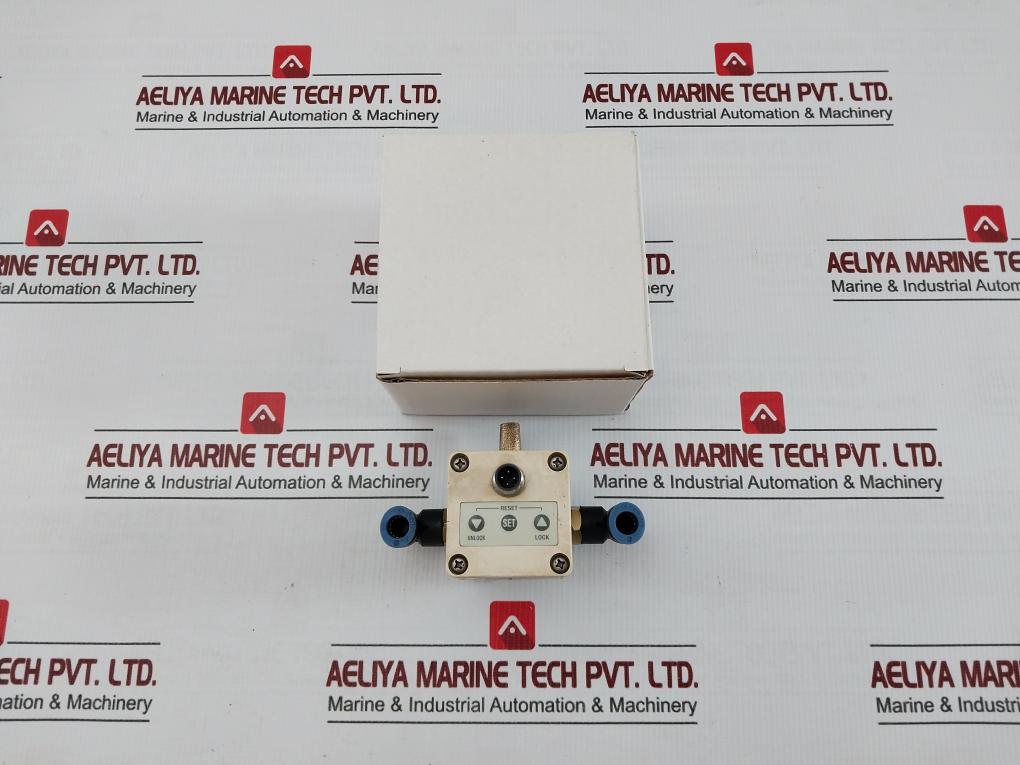 Electro-pneumatic Pressure Regulator Itv2050-01N3S4 Smc Output 0.7-130Psi