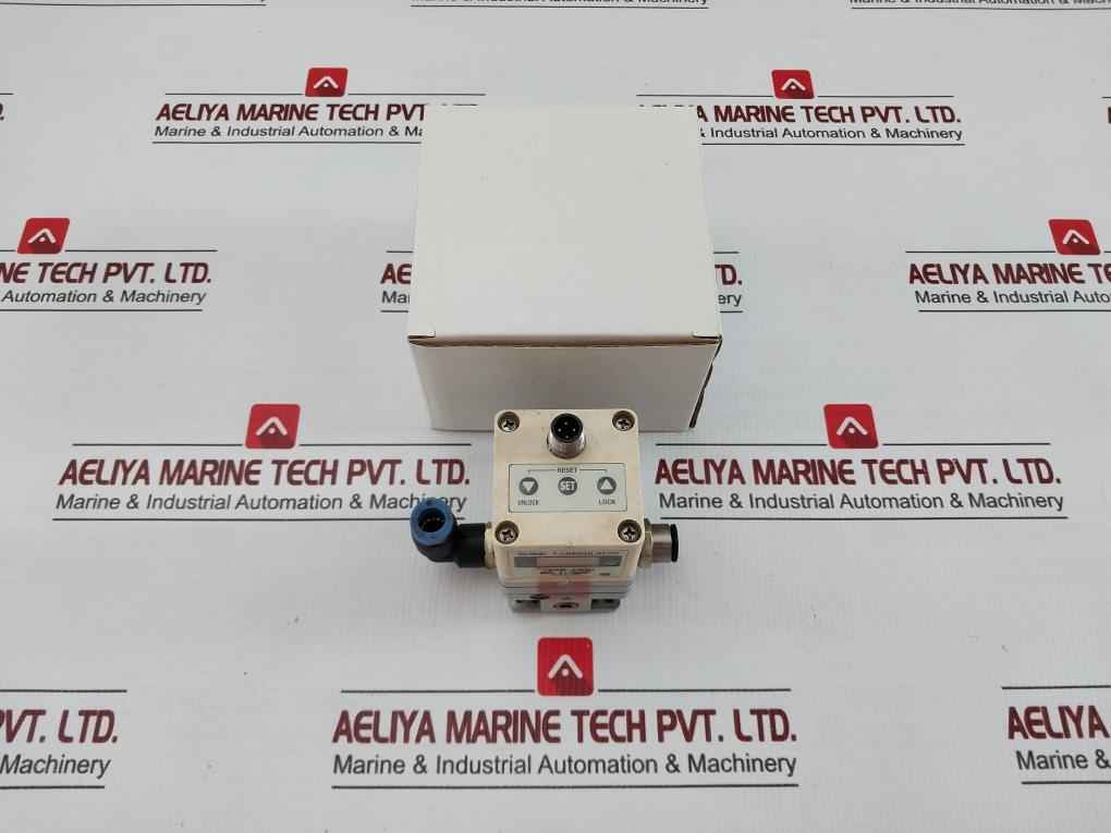 Electro-pneumatic Pressure Regulator Output 0.7-130Psi Smc Itv2050-01N3S4