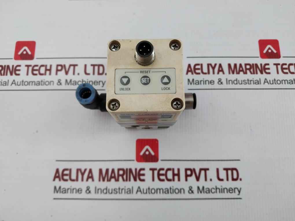 Electro-pneumatic Pressure Regulator Output 0.7-130Psi Smc Itv2050-01N3S4