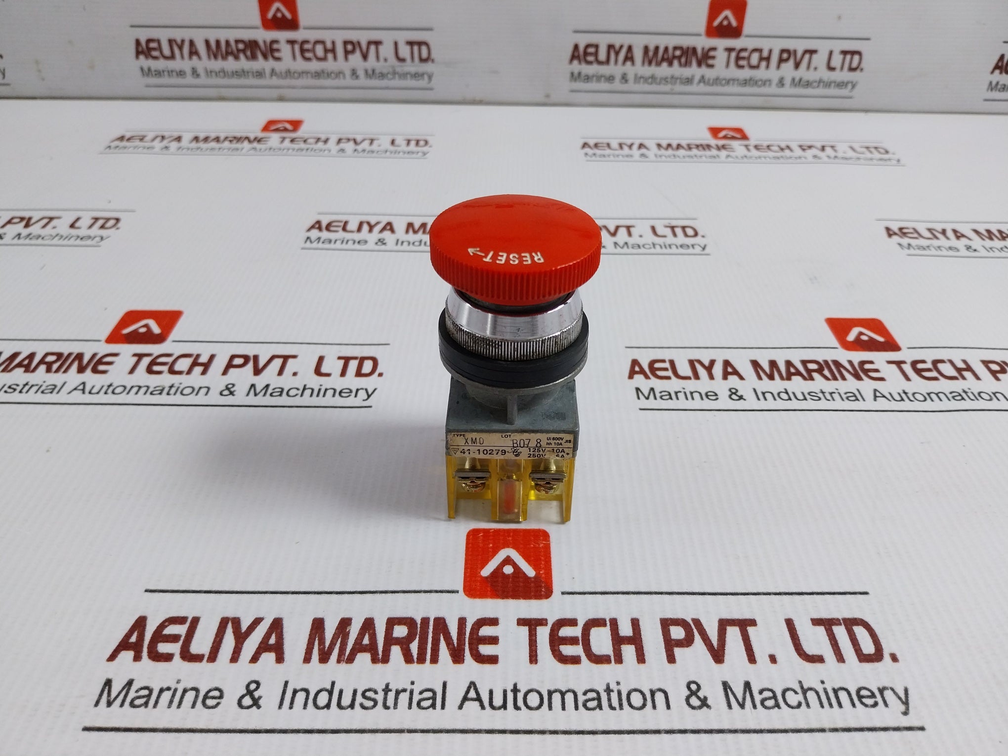 Emergency-Stop-Push-Button-Switch-250v-6a-Xmd-By-Maruyasu-Dengyo-1