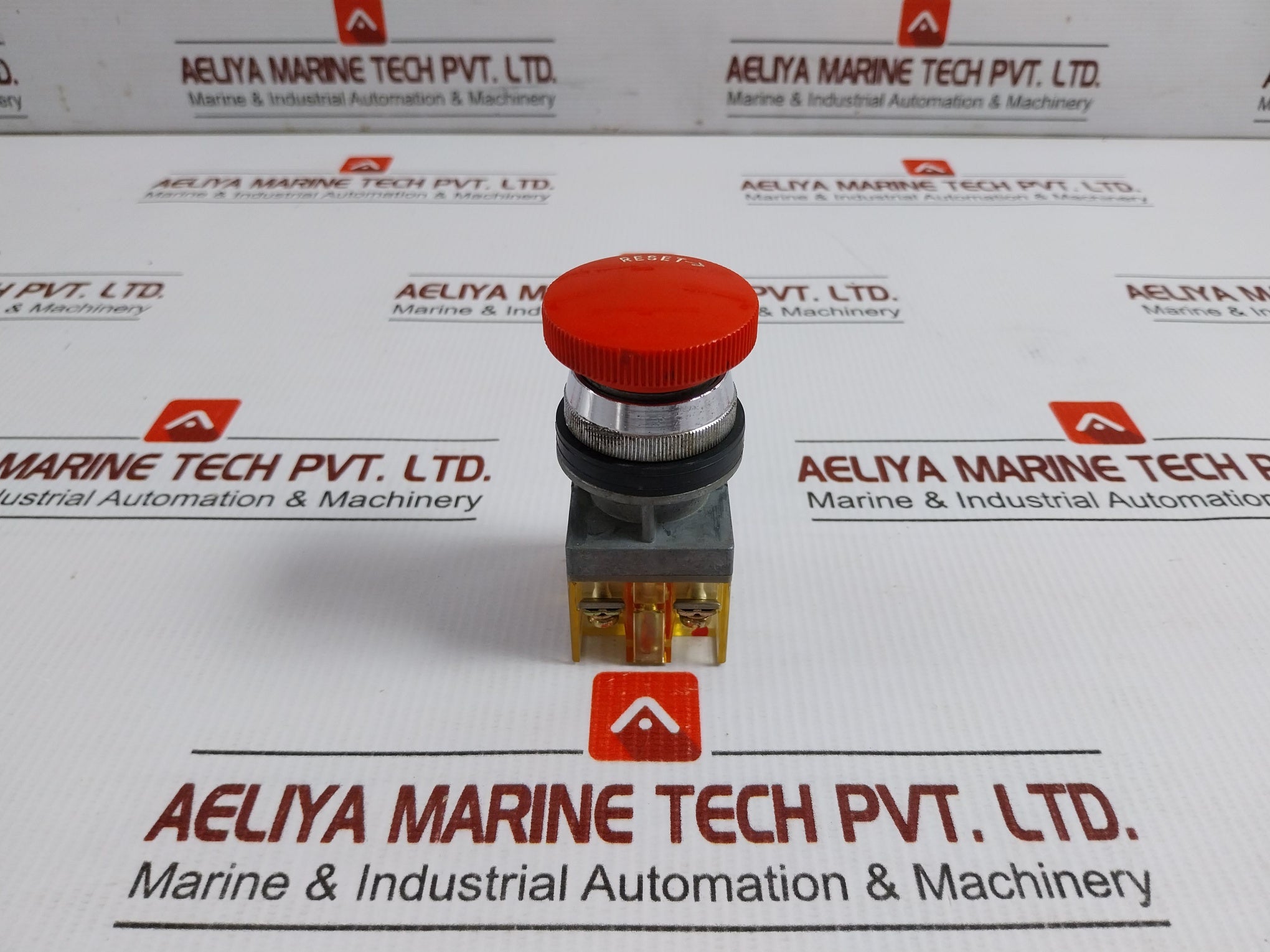 Emergency-Stop-Push-Button-Switch-250v-6a-Xmd-By-Maruyasu-Dengyo-6