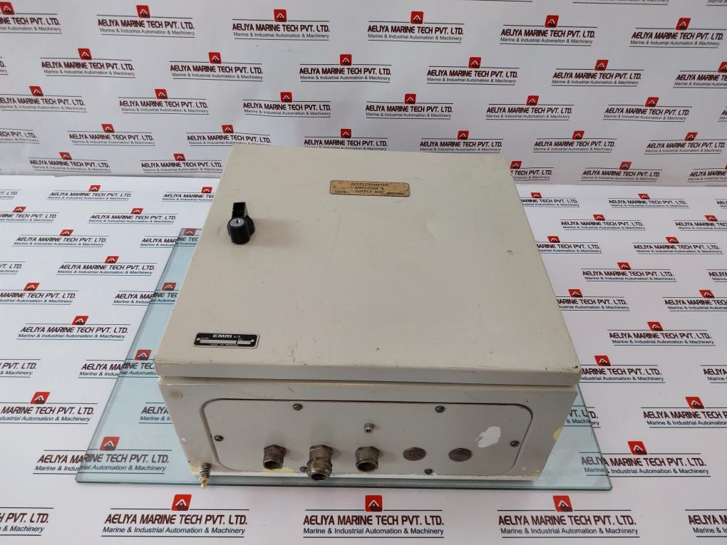 Emri Cxc10 Accelerometer Amplifier & Supply Box 1-20Hz 220 Volt