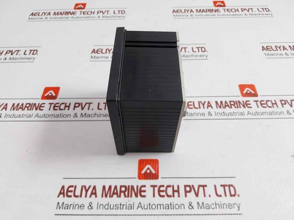 Engine Rpm Indicator 0-10Vdc Cat 0.00.6.93.42.00-54
