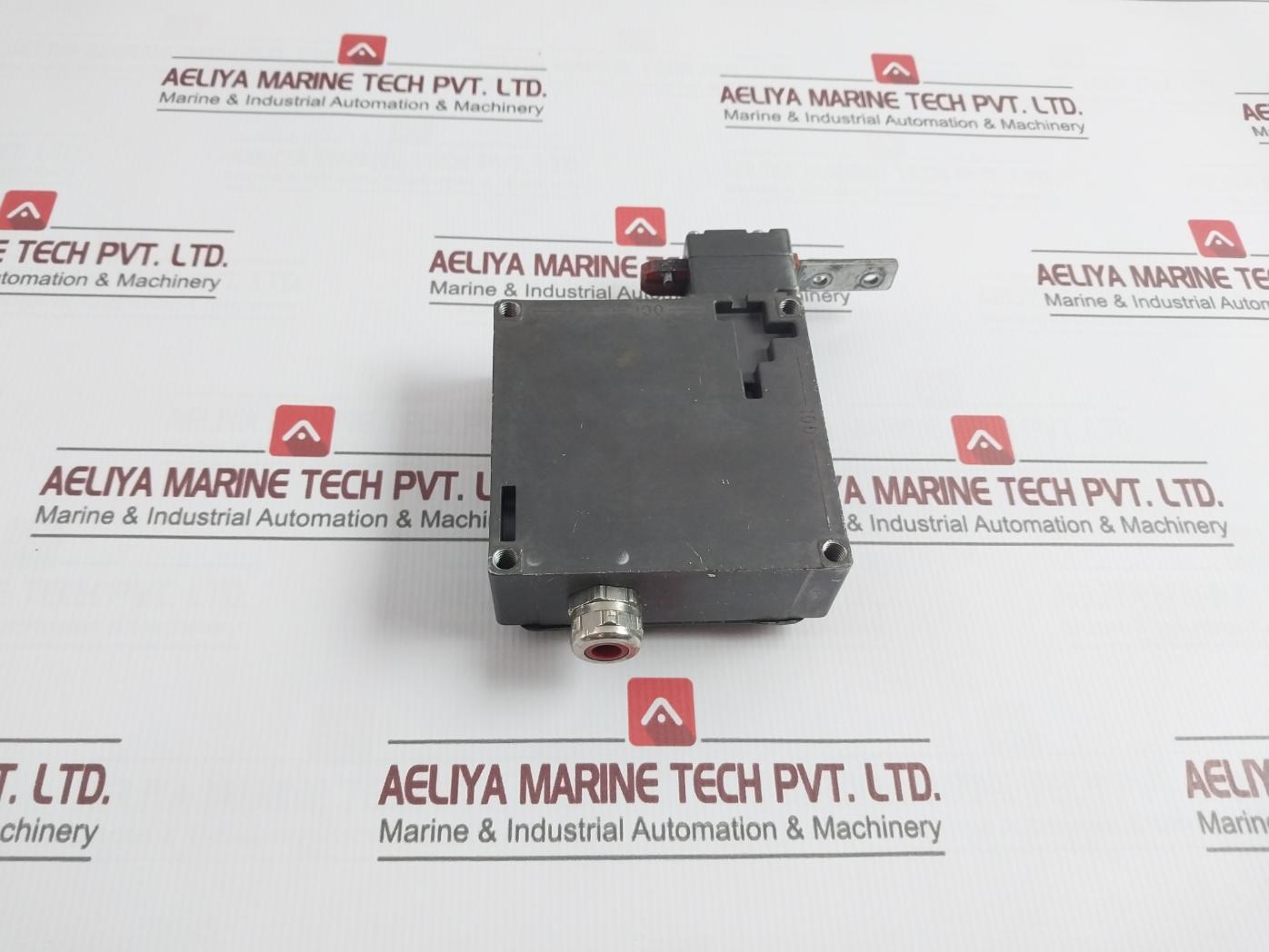 Euchner Tz1Le024Mvab Safety Switch 250V Ip67 .