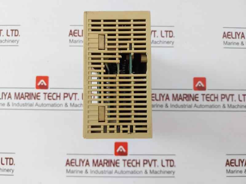 F160-c15E-2 Vision Mate Controller Omron Dc24V 1.6A