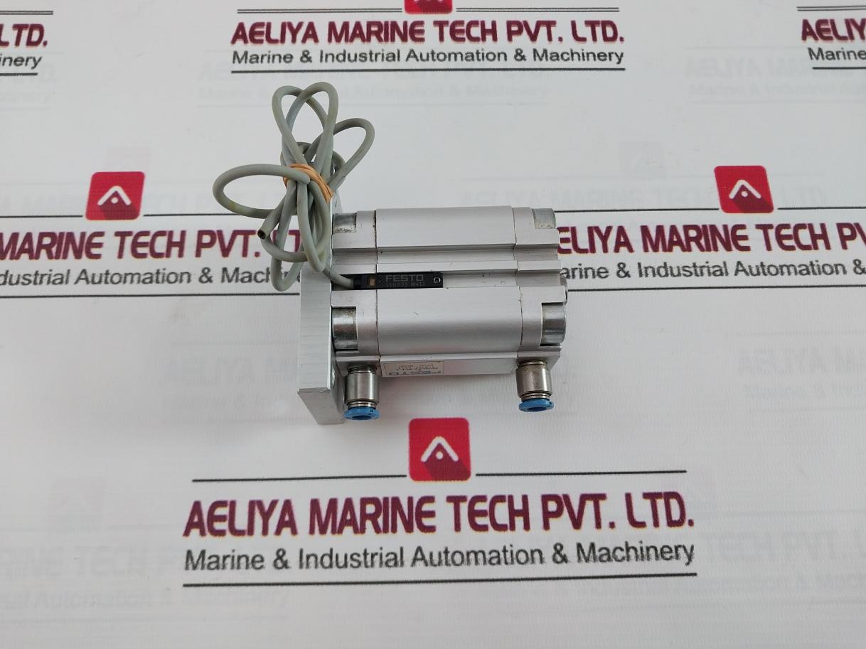Festo Advu-32-30-p-a Compact Cylinder 10Bar 156535