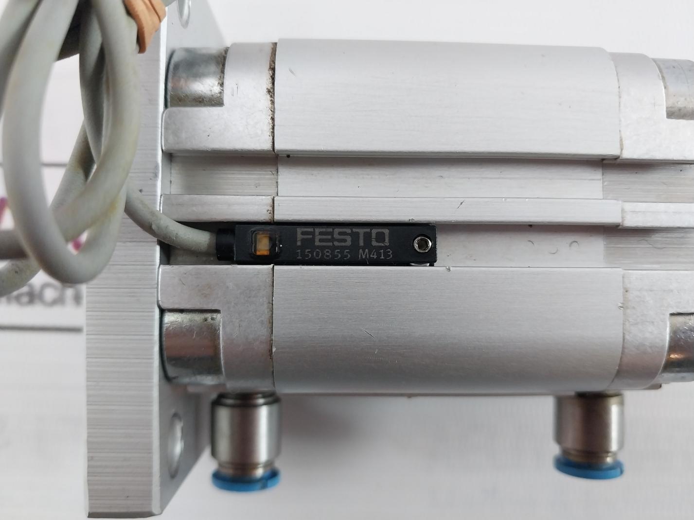 Festo Advu-32-30-p-a Compact Cylinder 10Bar 156535