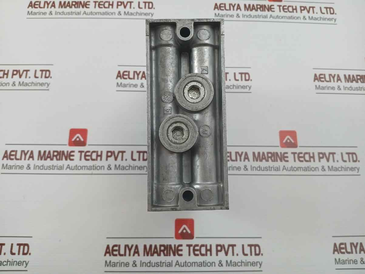 Festo Mebh-5/3B-d-2-zsr-c Solenoid Valve 40-145Psi 20.4-26.4V Dc