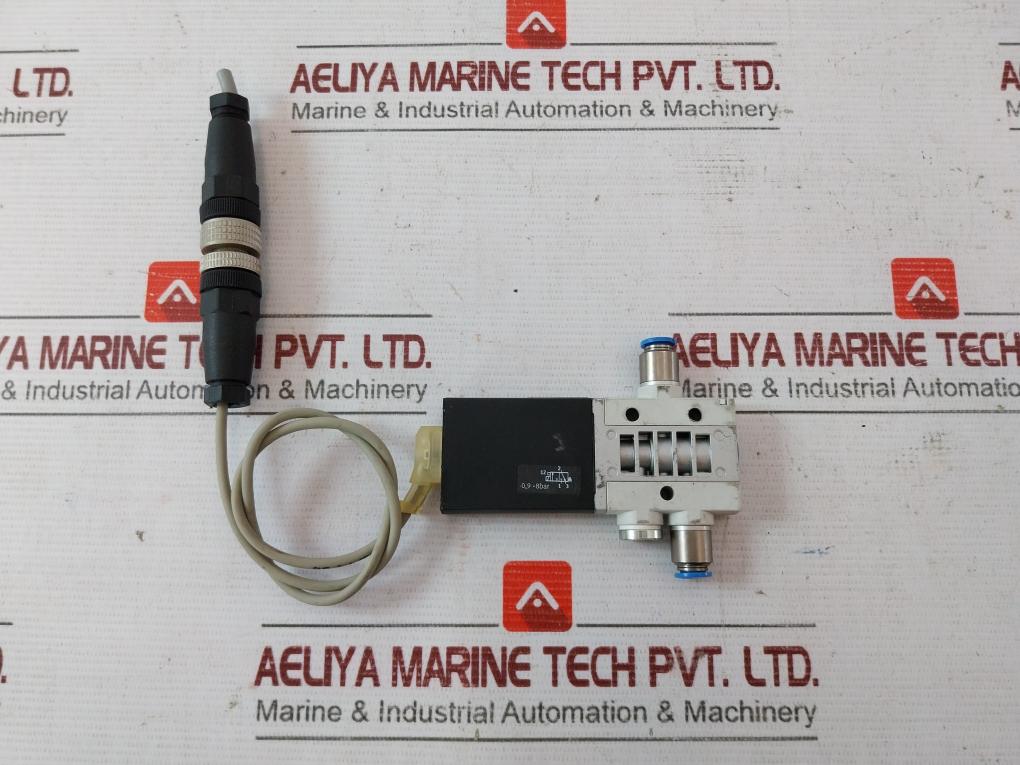 Festo Mhe3-ms1H-3/2G-1/8 Solenoid Valve With Connecting Cable 21,6V-26,4V Dc