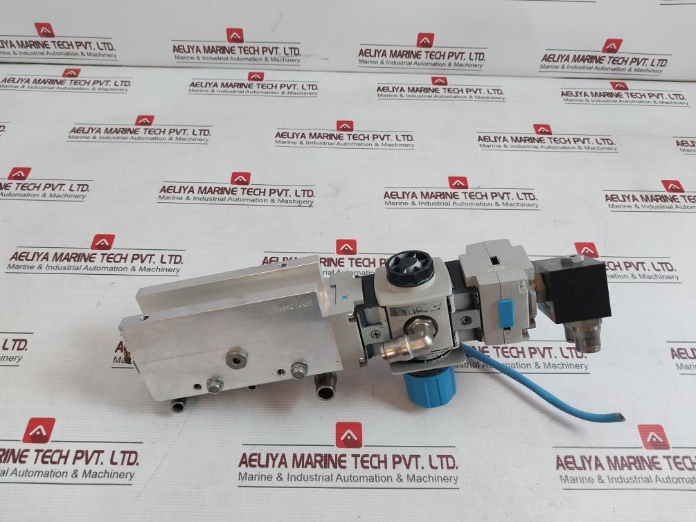 Festo Pev-1/4A-wd Pneumatic Service?Unit Assy Air Prep Manifold 3Hnm 06880-1