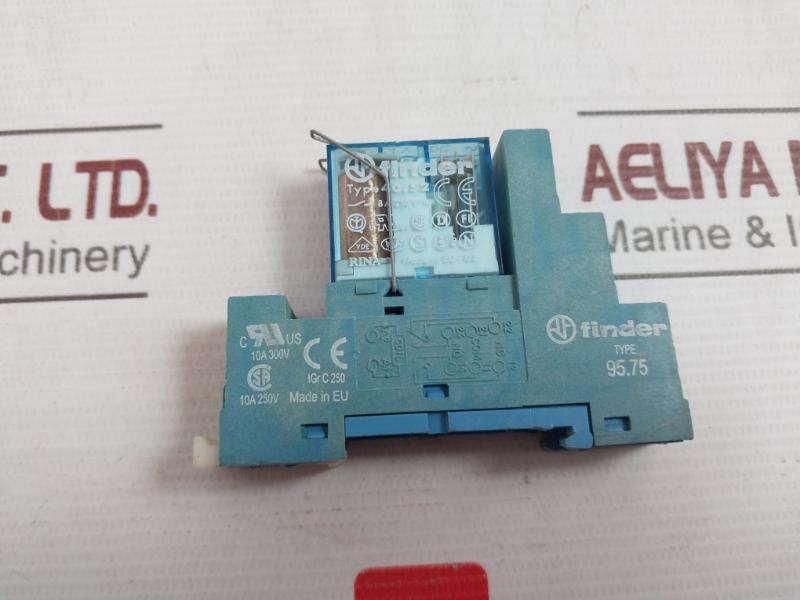 Finder 40.52 Relay Socket 24V Dc 8A 250V