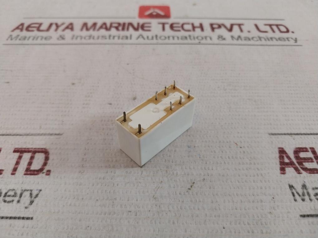 Lot of 9X FINDER 41.52.9.024.0010 PCB Mount Relay 24V 8A 250V