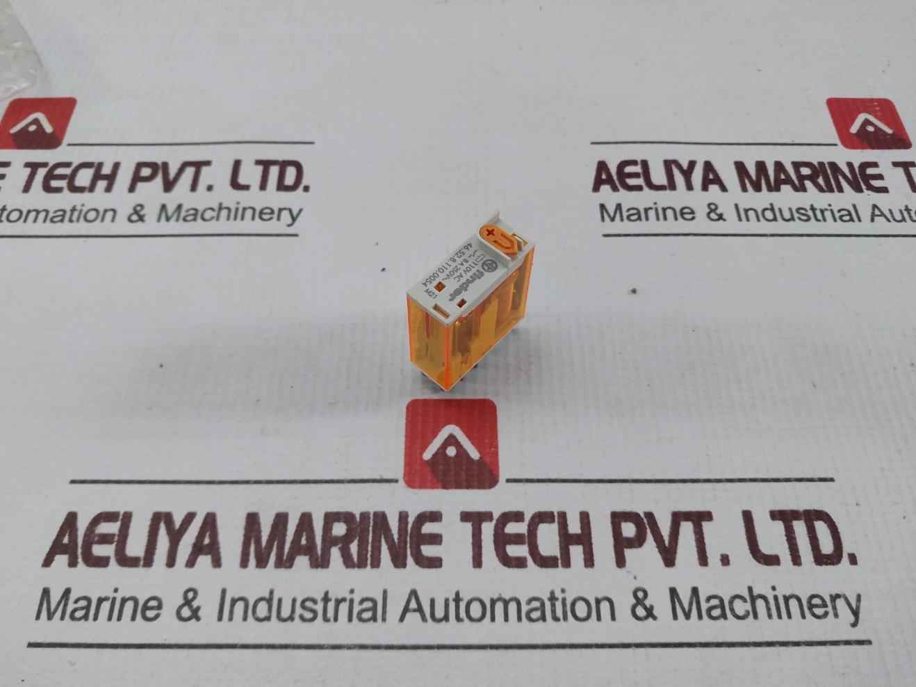 Finder 46.52.8.110.0054 Power Relay 8a 250v