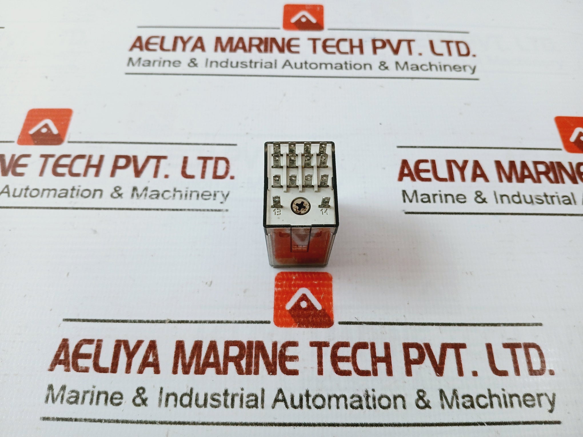 Finder 55.34.8.110.0040 Power Relay 110V Ac 7A 250V