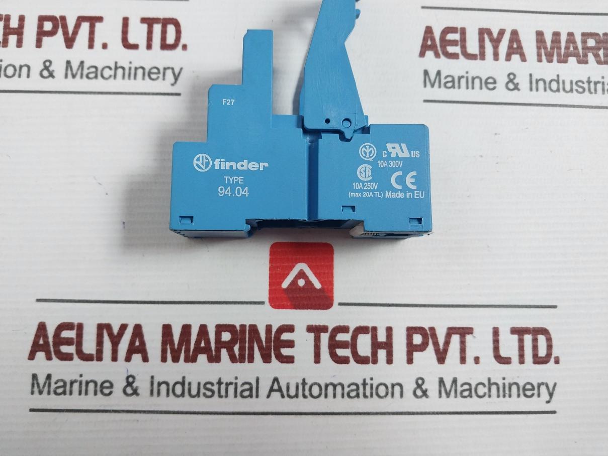 Finder 94.04 Relay Socket