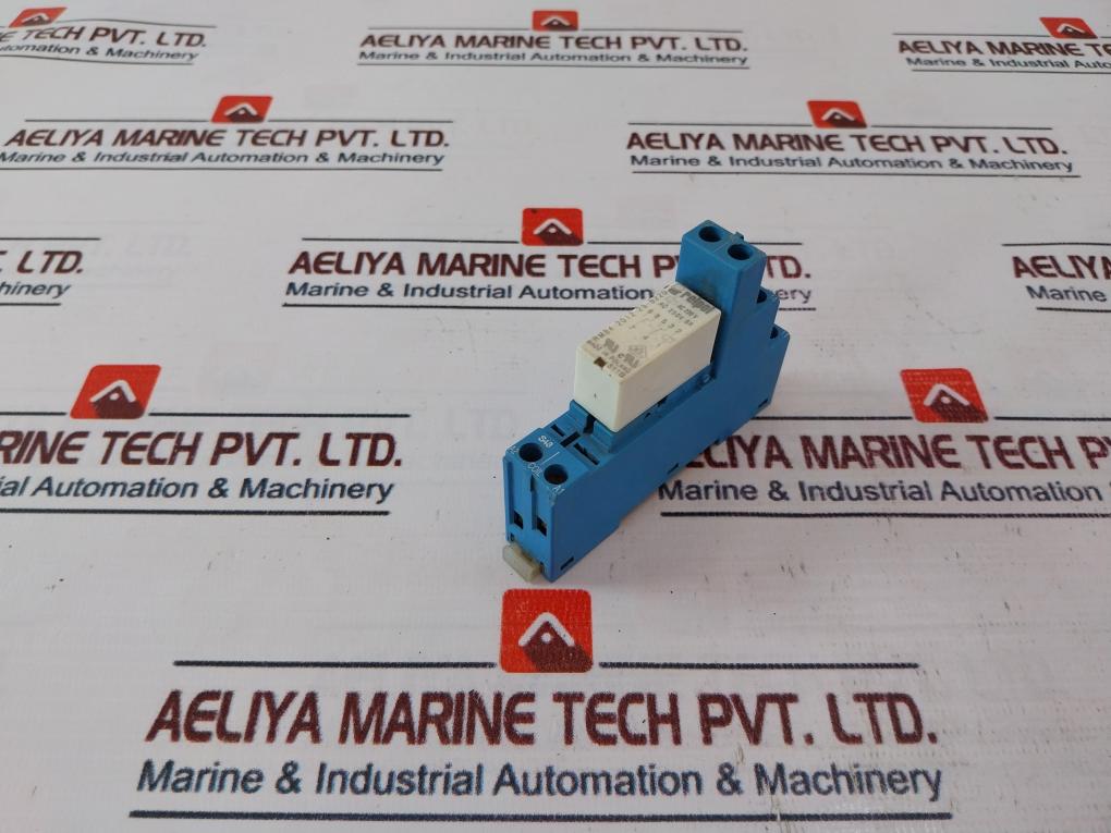Finder 95.05 Power Relay With Socket Rm84-2012-25-5220