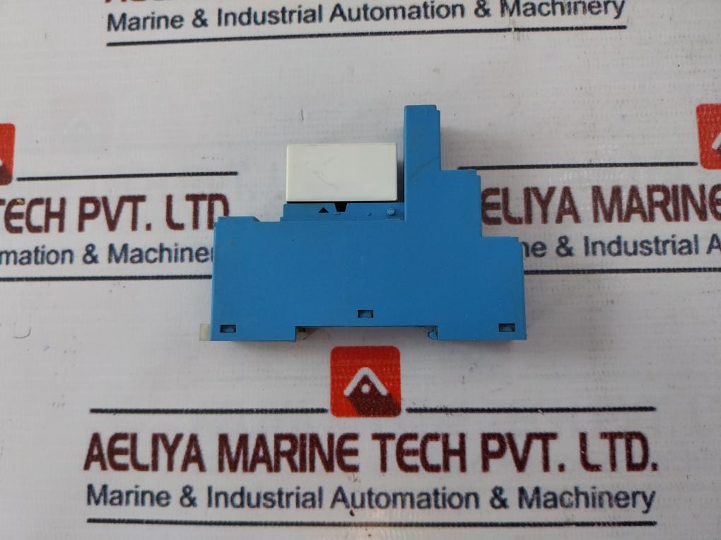 Finder 95.05 Power Relay With Socket Rm84-2012-25-5220