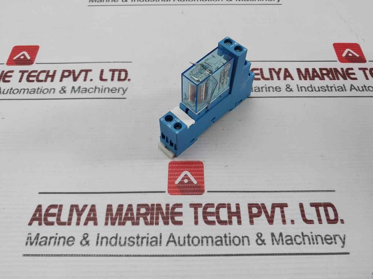 Finder 95.75 Power Relay With Socket
