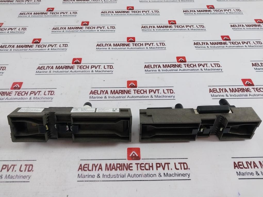 Fisher-rosemount Kj4001x1-na1 Dual Right Extender 12p3373x012 New