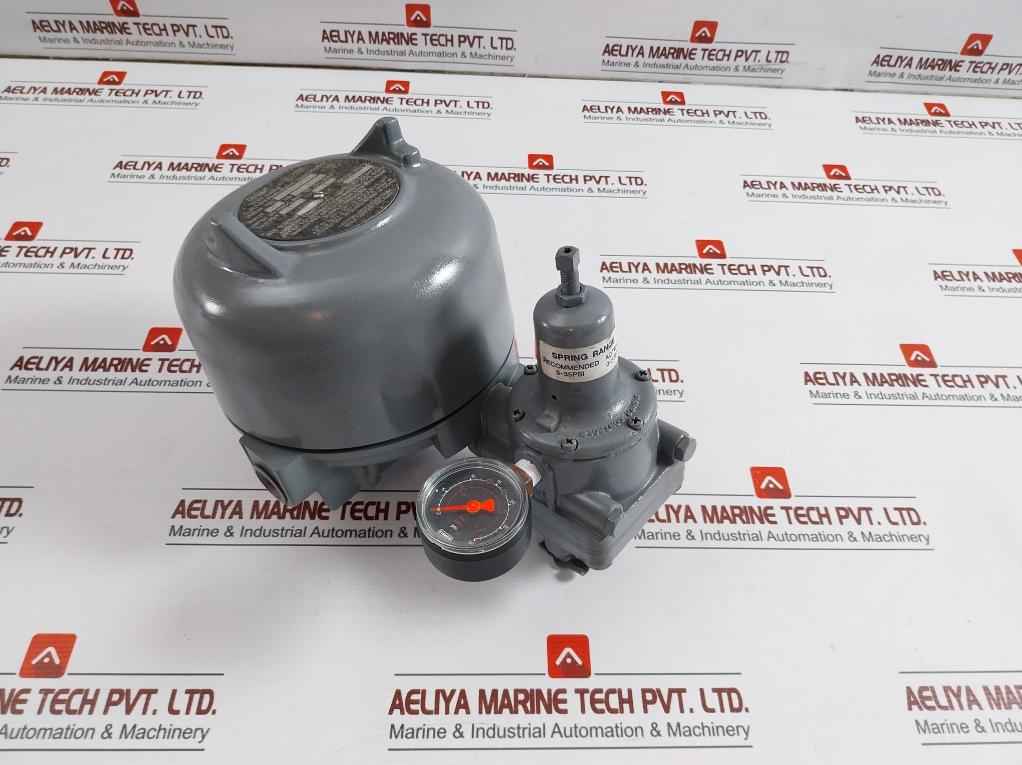 Fisher 546 Pneumatic Transducer