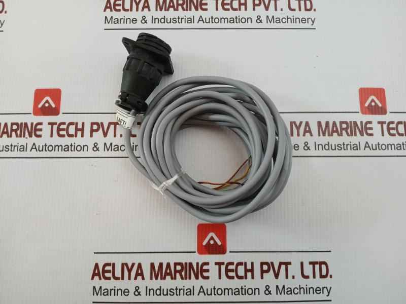 Flange Socket With Cable 5-meter 033375 Te Connectivity