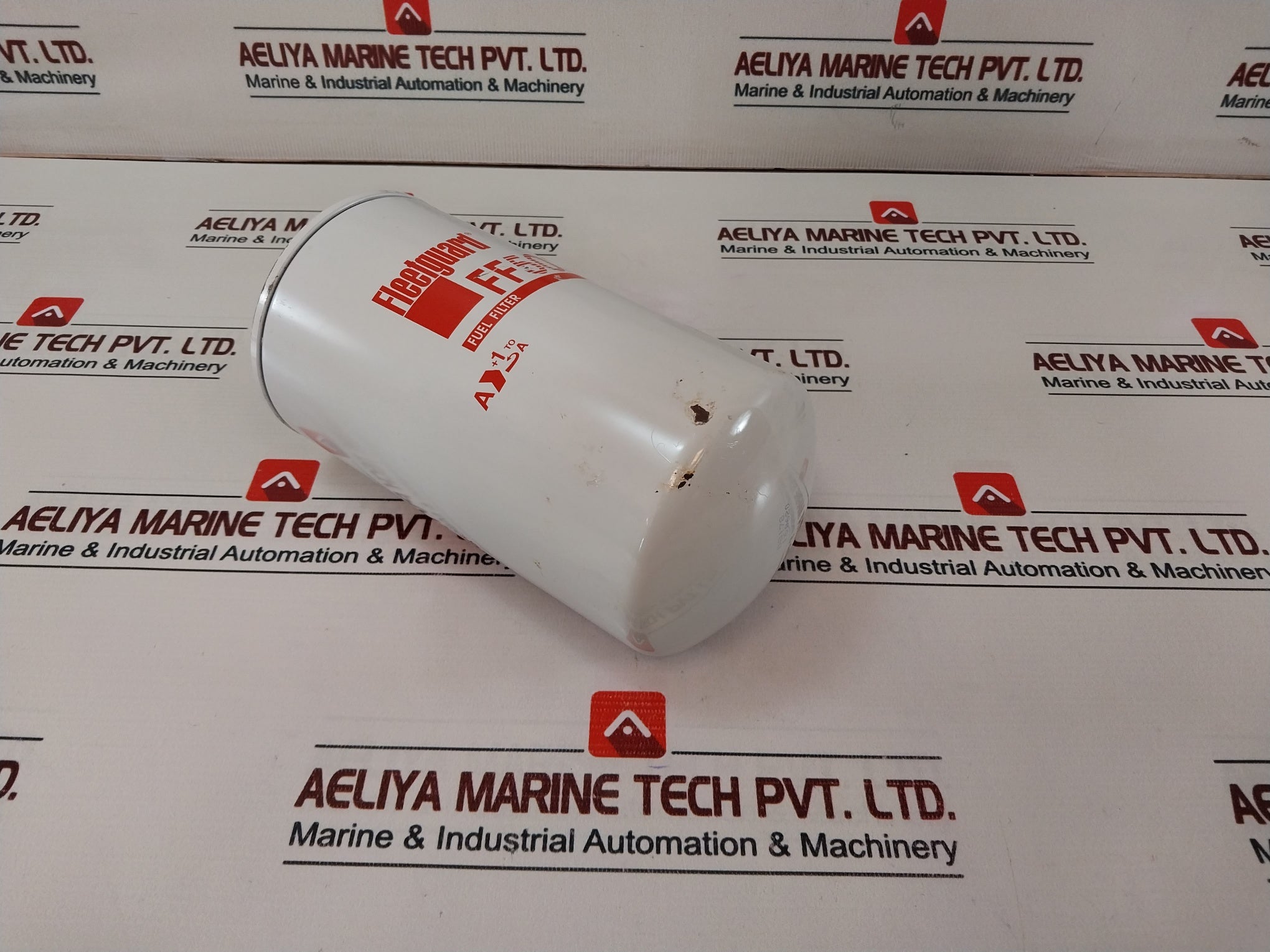 Fleetguard Ff5037 Fuel Filter 160620