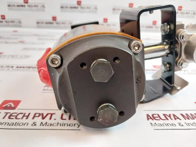 Flowserve 10 39 Sn R6 216141 Pneumatic Actuator With Ball Valve