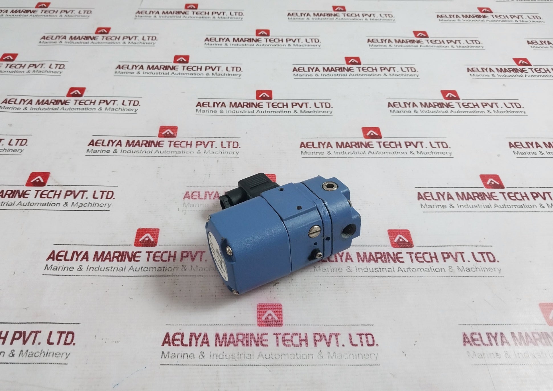 Flucon I/P 500 Transducer Series Electro-pneumatic Current/Voltage To Pressure