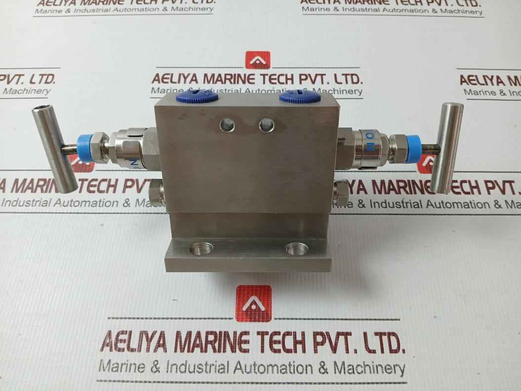 Fluid Controls 5 Valve "T" Type M/f Ss 316 Nace Pn 400 1709614