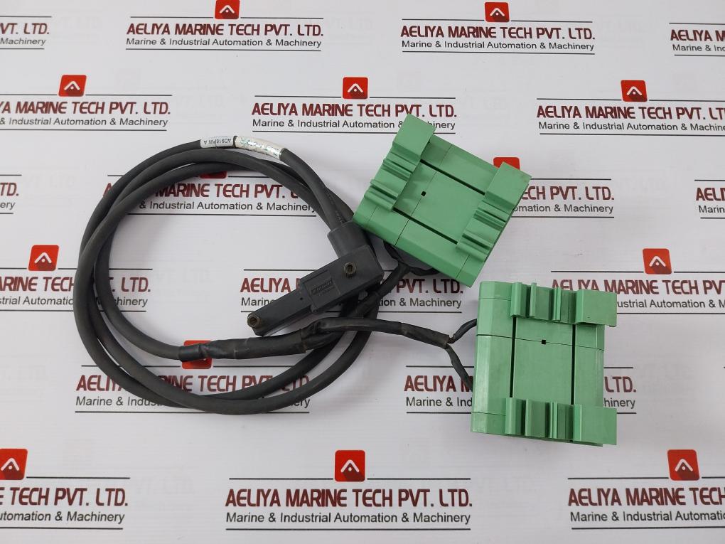 FOXBORO AD916PW CablePlus 1.5 Meter W/ UMK-SE 11,25-2 Dual Terminal Block SF0923