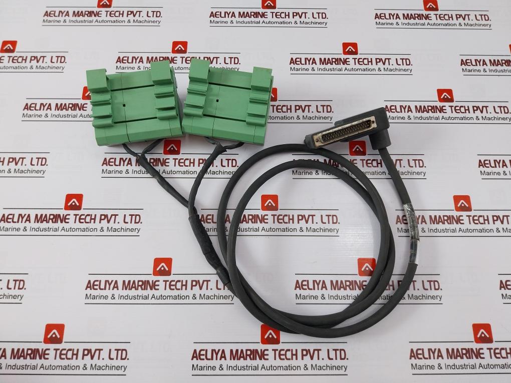 FOXBORO AD916PW CablePlus 1.5 Meter W/ UMK-SE 11,25-2 Dual Terminal Block SF0923