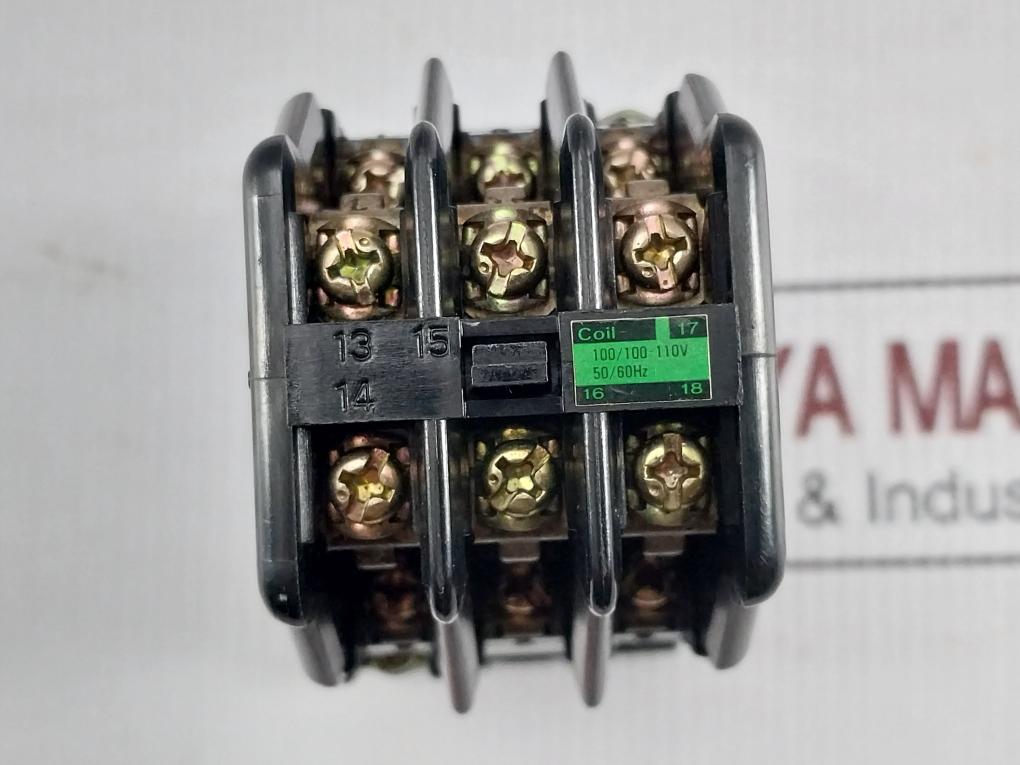 Fuji-Electric-100-100-110V-50-60Hz-Auxiliary-Relay-Src50-2U-X-6A-209609-10
