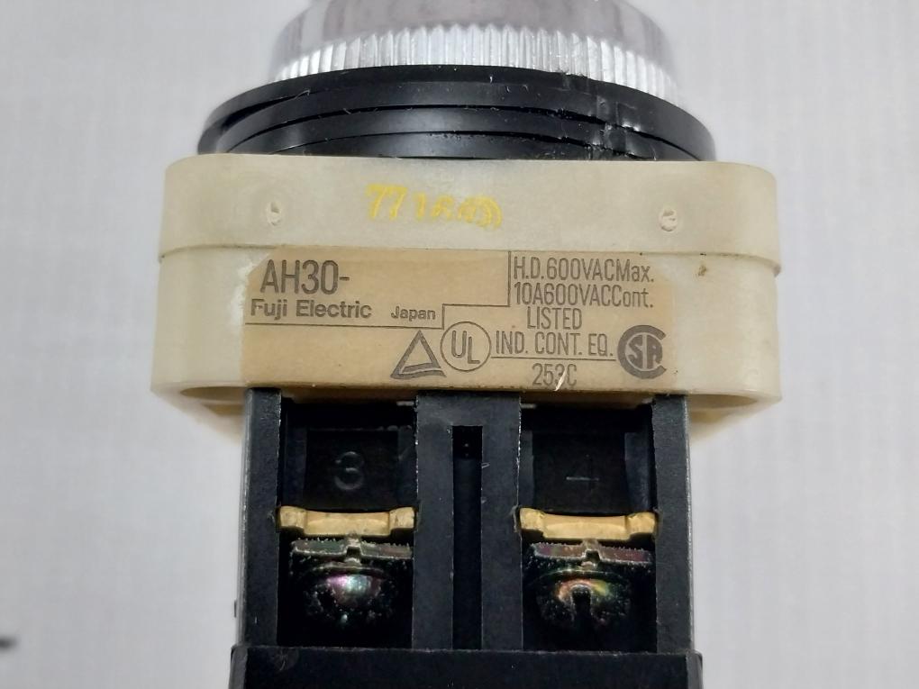Fuji-Electric-Command-Switch-600V-10A-Ah30-s6R10-209819-8