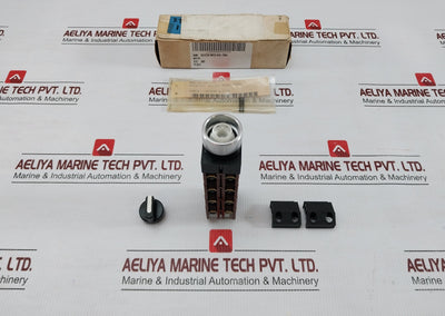 Fuji-Electric-Selector-Switch-600v-10a-Ah22-P2b44-1