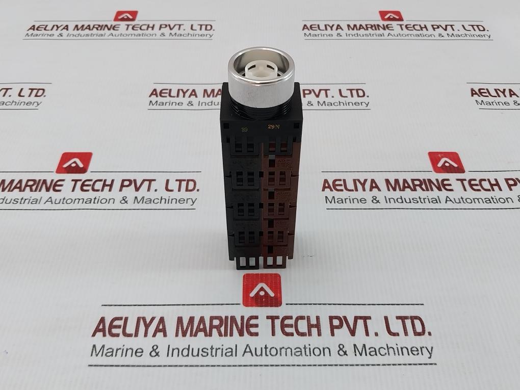 Fuji-Electric-Selector-Switch-600v-10a-Ah22-P2b44-7