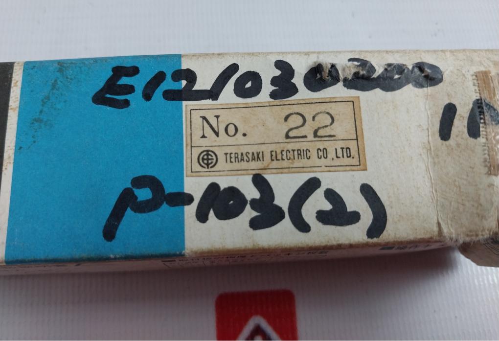 Fuji Electric AH22-P2 Command Switch 41-10896