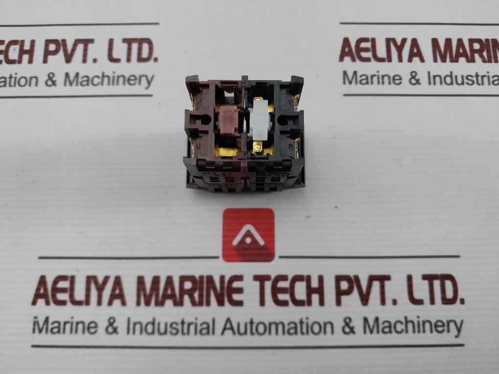 Fuji Electric Ahx 291 Contact Block W/ Terminal Cover