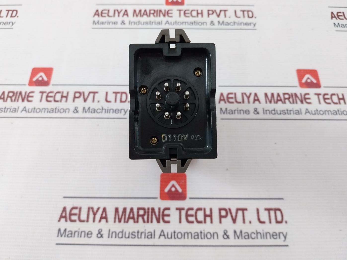 Fuji Electric Atm2Pad Motor Timer With Base 0-60Sec 110V 50/60Hz
