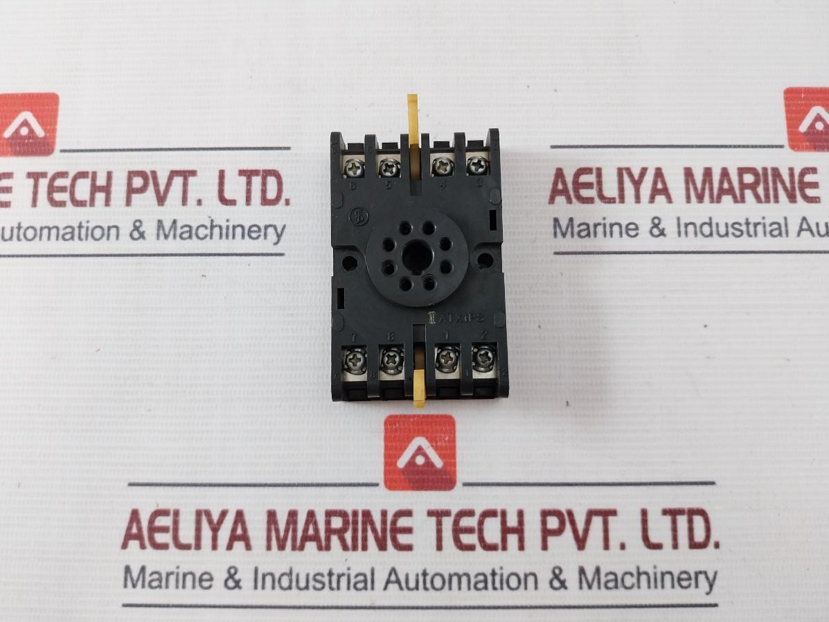 Fuji Electric Atm2Pad Motor Timer With Base 0-60Sec 110V 50/60Hz