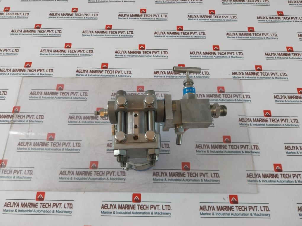 Fuji Electric Fhgb03v4-pacyy-aa Gauge Pressure Transmitter 24vdc